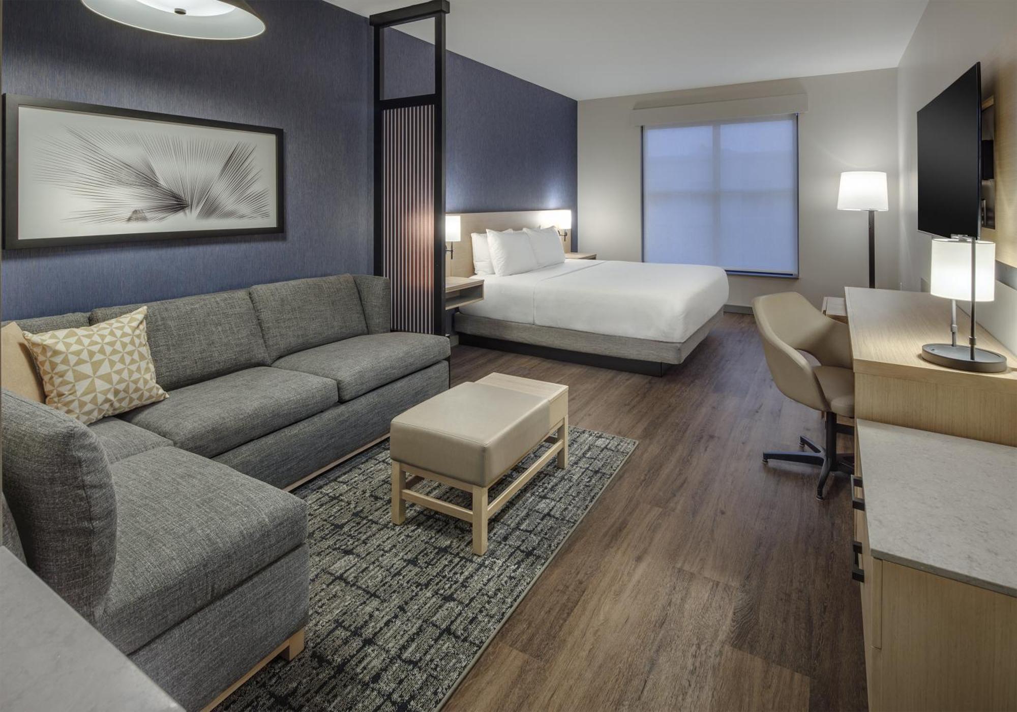 Hyatt Place Newark-main Street Hotel 5*