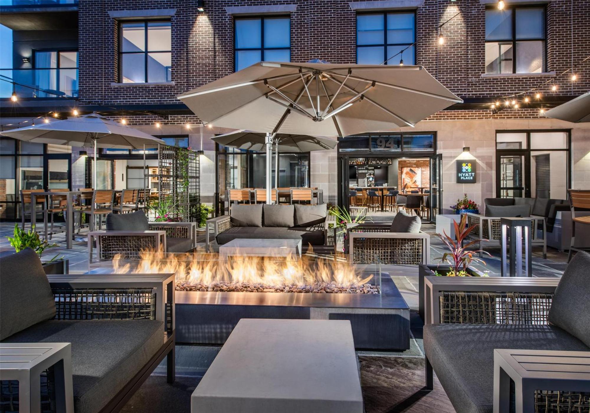 Hyatt Place Newark-main Street 5*